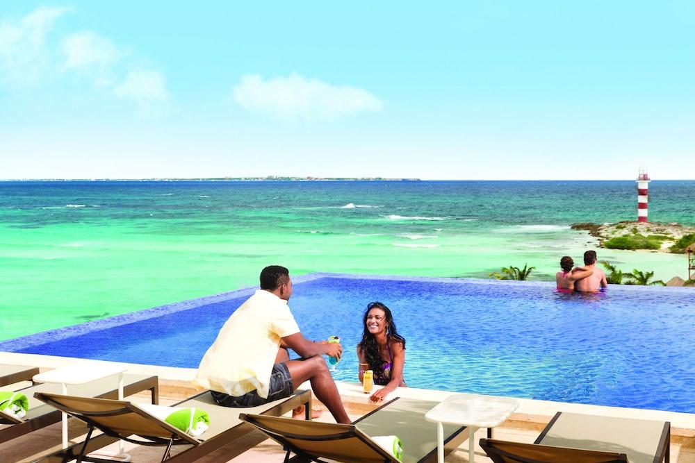 Turquoize At Hyatt Ziva Cancun (Adults Only) Exterior photo