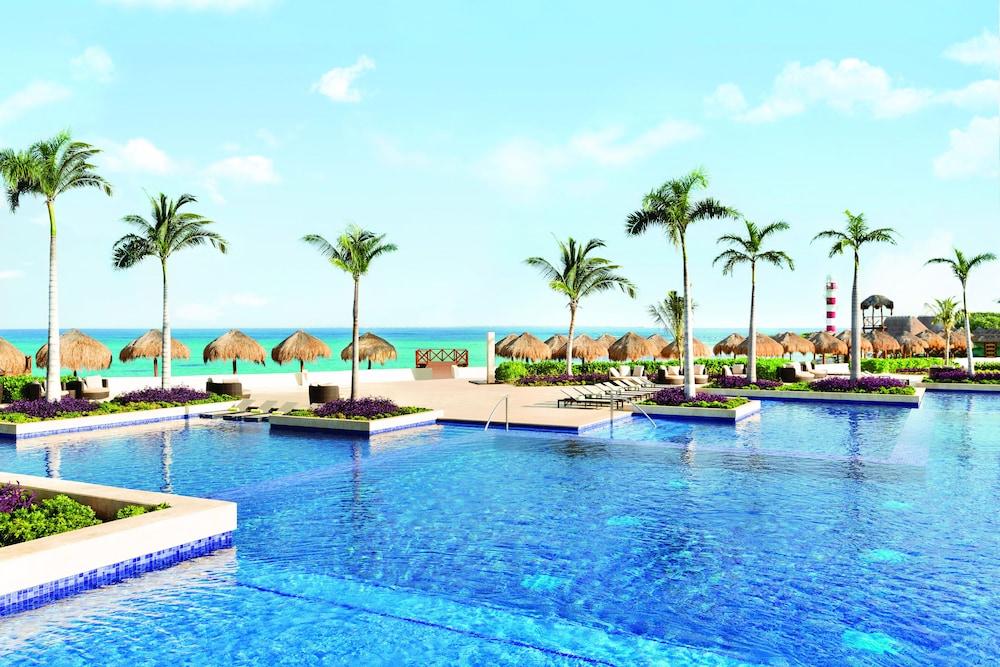 Turquoize At Hyatt Ziva Cancun (Adults Only) Exterior photo